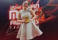 4 Fun Facts Marion Jola di MAMA 2018. Lagunya Sempat Trending di MelOn