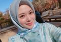 Manisnya Gaya Ayana Moon dalam Balutan 3 Model Hanbok Khas Korea!