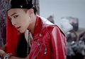 9 Seleb Kpop Cowok Paling Kece dengan Rambut Panjang. Mana Favoritmu?