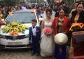 Bukti Cinta Sejati, Perempuan Ini Rela Dinikahi Pria yang Tingginya Tak Sampai 1 Meter!