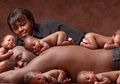 6 Tahun Berlalu, Beginilah Foto Terbaru Pasangan Ini Bersama Anak Kembar 6 Mereka
