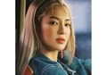 Akan Tampil di Indonesia, Contek Padu Padan Celana Jeans ala Hyeyeon SNSD yang Stylish