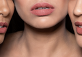 5 Warna Lipstik Zaman Now yang Harus Dipakai Saat Musim Hujan!
