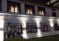 Nikmati Sensasi Makan di Kantor Polisi, Tengok Desain Interior Rumah Makan Ini!