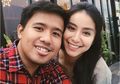 4 Fashion Kompak Buat Natalan Bareng Pacar Ala Jojo & Clairine Clay!