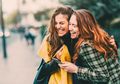 Ternyata Begini Cara Masing-Masing Zodiak dalam Menjaga Persahabatan!