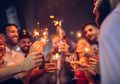 Sejarah Auld Lang Syne, Lagu yang Kerap Dinyanyikan Pada Malam Tahun Baru