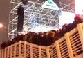 (Video) Jembatan Gorky di Rusia Jebol, Lusian Orang Jatuh dalam Teriakan Mencekam Jelang Tahun Baru
