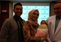 Salah Teknik Mengejan Saat Persalinan, Pembuluh Kapiler Mata Sheza Idris Pecah
