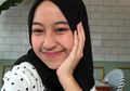 Anak Almarhum Uje, Adiba Khanza Punya 5 Trik Padu Padan Hijab Hitam Biar Enggak Monoton!