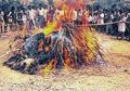 Pati Obong, Ritual 'Menjaga Kehormatan' Oleh Istri yang Rela Bakar Tubuhnya Hidup-Hidup
