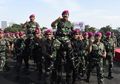 Tengok Foto-foto Panglima TNI Pimpin Apel Khusus Satuan Marinir