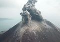 Citra Satelit Tunjukkan Anak Krakatau 'Tumbuh' Kembali Pasca-Longsor