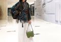 Anggun & Santun! Ini 7 Gaya Fashion Yuki Kato yang Wajib Kita Tiru!