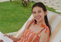 Simpel Tapi Modis! Intip Gaya Yuki Kato dengan 5 Outfit Stripes!