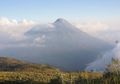Ingat! Pendaki Gunung Merbabu Dilarang Bawa Tisu Basah, Ini Alasannya