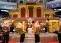 Pertunjukan Babi Kaya Ada di Festival Kuliner Pasar Glodok Mal Ciputra Jakarta