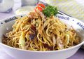 Resep Masak Mi Goreng Ikan Daun Jeruk, Aroma Dan Rasanya Memikat Banget!