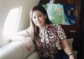 Maia Estianty Pakai Kemeja Menerawang Saat Makan di Long Angeles, Harganya Ternyata Fantastis!