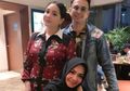 Menantunya Masuk Jajaran Artis Tajir di Indonesia, Mama Rieta Kepergok Pakai Sepatu Kurang dari Sejuta!