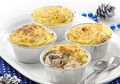 Resep Membuat Pastel Tutup Bola Ayam, Rugi Kalau Melewatkannya