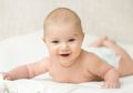 Moms Harus Perhatikan Aktivitas Tummy Time atau Tengkurap Bayi