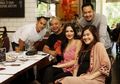 Selamat! Kakak Kandung Nia Ramadhani Lahirkan Anak Berjenis Kelamin Laki-Laki