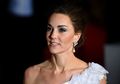 Tak Kalah Menawan dari Selebriti yang Hadir, Begini Penampilan Kate Middleton dalam Acara BAFTA