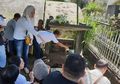 Usai Pemakaman Sang Mama, Okie Agustina Berikan Pesan Ini Agar Tak Menyesal