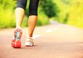 Wanita Ini Berhasil Turunkan Berat Badannya Sampai 18 Kg, Semuanya Dimulai Hanya dengan Jalan Kaki