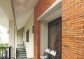 7 Inspirasi Desain Bata, Bikin Rumah Tampil Alami dan Tropis!
