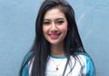 Masih Jadi Anak Rumahan, Della Perez Akui Bekerja di Toko Besi Ayahnya Jika Butuh Uang