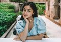 Yuk Kepoin 4 OOTD Simpel & Modis Nikita Willy dengan Sneakers Putih!
