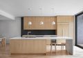 Bikin Masak Jadi Nyaman, Intip 5 Inspirasi Dapur Kayu Bergaya Modern
