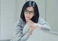 Suka Pakai Rok Mini ke Sekolah Hingga Jadi Biduan di Kafe, Begini Pengakuan Adik Kelas Syahrini