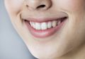Sebal Karena Bibir Moms Hitam dan Kering? Atasi Pakai Bahan Alami Ini!