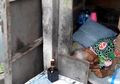 Bikin Haru, Nenek Ini Hidup di Gubuk Mungil dan Hanya Dirawat Bang Ben