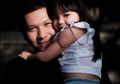 Lagi Buat Susu, Begini Reaksi Gading Mendengar Pertanyaan Tak Terduga Gempi: ‘Daddy, Are You Okay?’