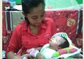 Ibu dari Bayi Bernama Joko Widodo Ma'ruf Mendapat Kado Misterius
