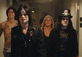 Simak Trailer Pertama 'The Dirt', Film Biopic Band Glam Metal Legendaris Mötley Crüe
