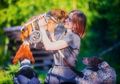 Demi Rawat Ratusan Anjing Sakit di Hutan, Cewek Ini Resigned dari Pekerjaannya