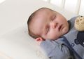 Mengenal Plagiocephaly, Sindrom Kepala Datar yang Terjadi pada Bayi