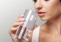 Perlu Dibiasakan, Minum Air Putih Saat Perut Kosong Miliki Banyak Manfaat