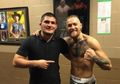 VIDEO - Reaksi Khabib Melihat McGregor KO Lawan dalam 13 Detik