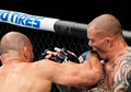 VIDEO - Gum Shield Copot, Petarung UFC Ini Alami Patah Rongga Mata dan Hidung