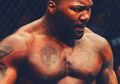 UFC Kena Bogem Si Teroris Oktagon, Tukang Pukul Sangar Itu Melakukan Pembelotan