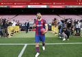Berita Transfer - Belum Puas Rekrut Sahabat Messi, Barca Ingin Striker Idaman Man United