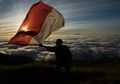 Mengibarkan Bendera Merah Putih, Salah Satu Bentuk Cinta Indonesia