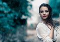 7 Tips Merawat Rambut Berminyak Saat Musim Hujan