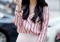 Tampil Feminin Saat Hari Valentine dengan 10 Fashion ala Bae Suzy